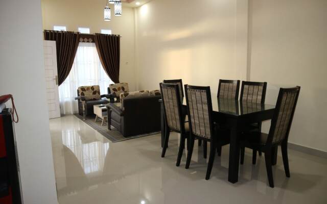 Mahkota Family Homestay