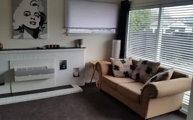 Home Away from Home-2 bedrooms