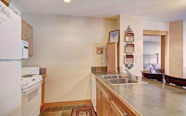 8824 The Springs 2 Bedroom Condo by RedAwning