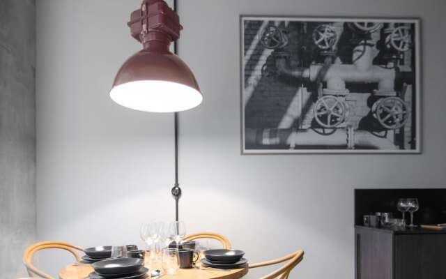MONTOWNIA Lofts & Experience