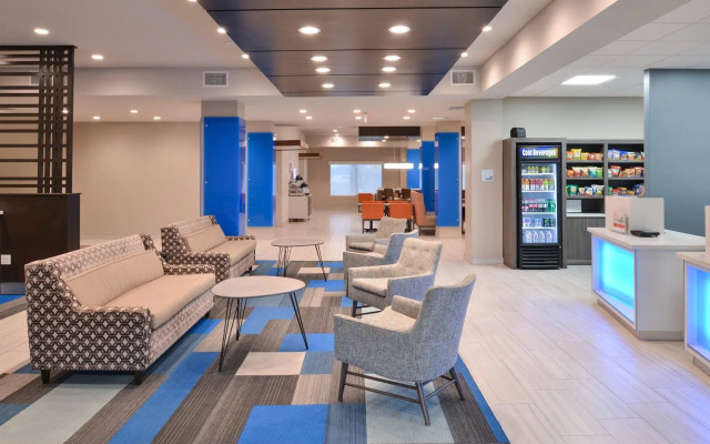 Holiday Inn Express & Suites Houston E - Pasadena, an IHG Hotel