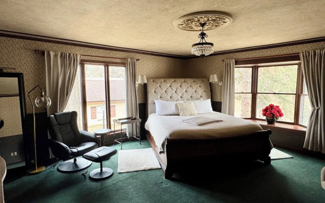 Otter Creek Inn Eau Claire-Altoona