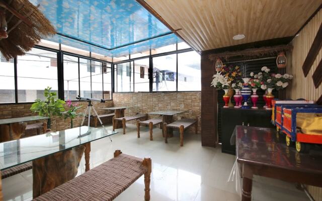 Spot on 44921 Hotel Satkar