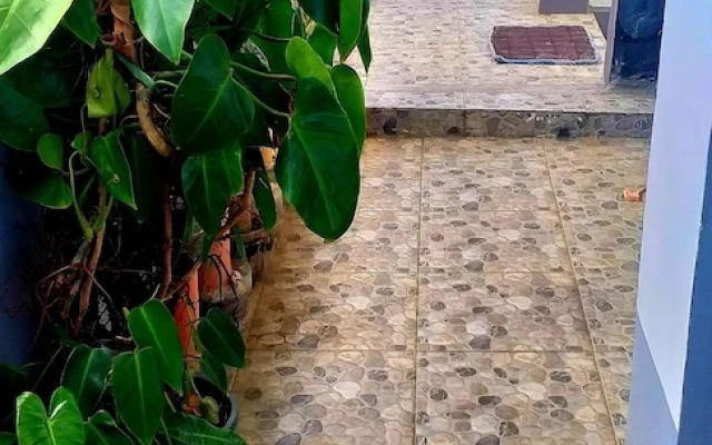 Ysraela Lodging House - Burgos - Hostel