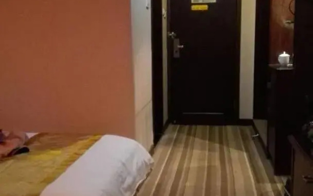 Wuhan Ruian Hotel on Xiongchu Road