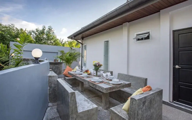 Modern Elegance 3BR Pool Villa Marine