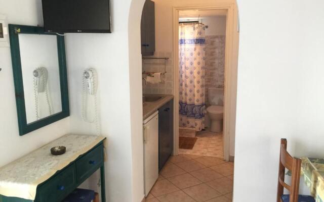 Petros Studios Kythera