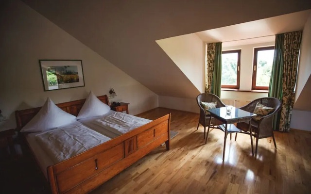 Weingut & Landhotel Lucashof