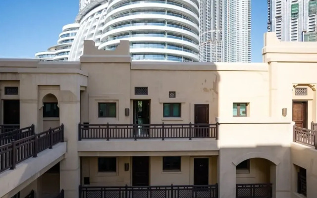 Secluded Apartment in the Heart of Downtown