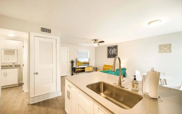 Stylish 1BR Near UT Mueller Evonify