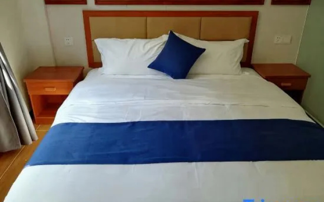 Luofushan RenZhen Apartment