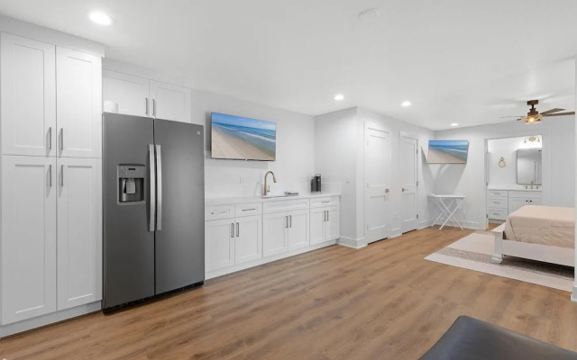 Flip Flop South Studio