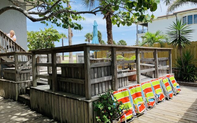 Sabal Palms Inn