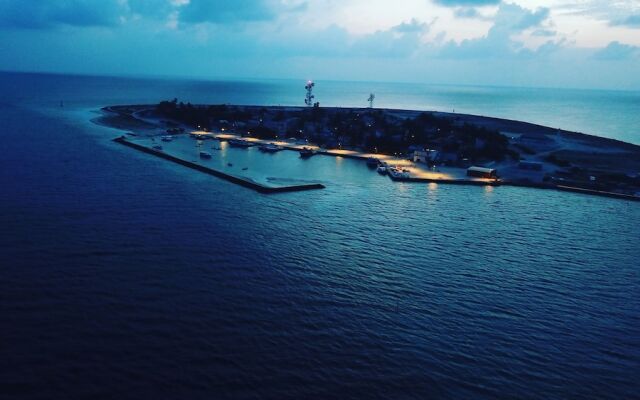 Beach Stay Maldives