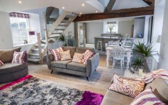 Bank House Mews