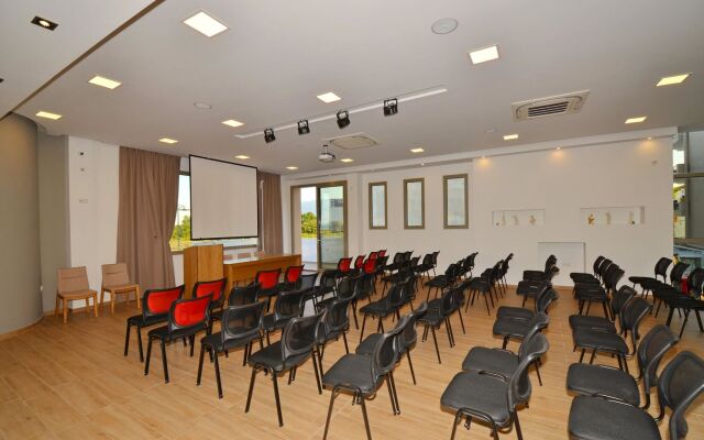 Evilion & Stilvi Sea & Sun Hotels