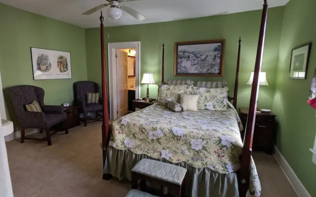Benjamin Ellis House Bed & Breakfast