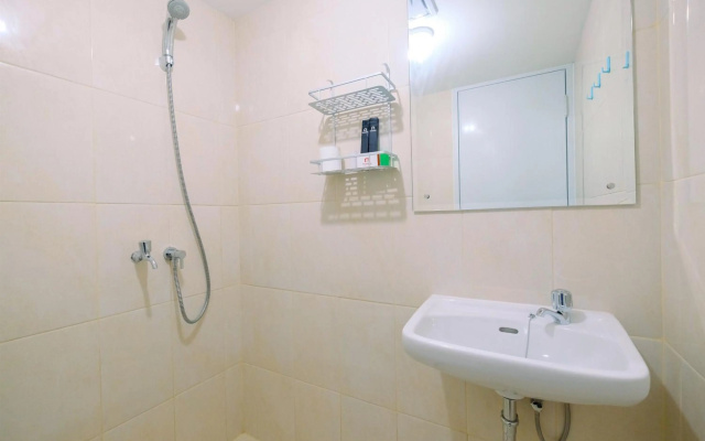 Cozy And Nice Studio Apartment At Springlake Summarecon Bekasi – Bathroom – Bekasi