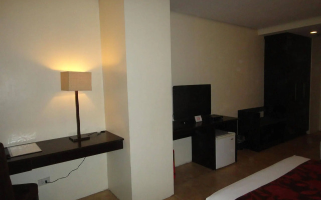 Premiere Citi Suites
