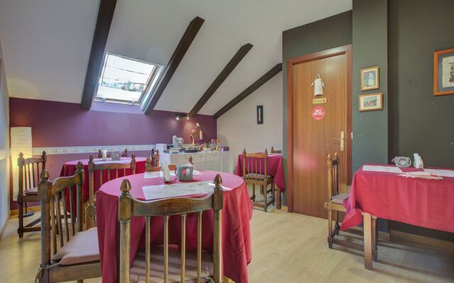 Hostal Rural El Caño by Viverestays