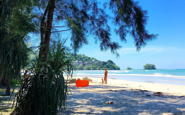 Coastal 1bed Infinity Pool Walk to Great Beach
