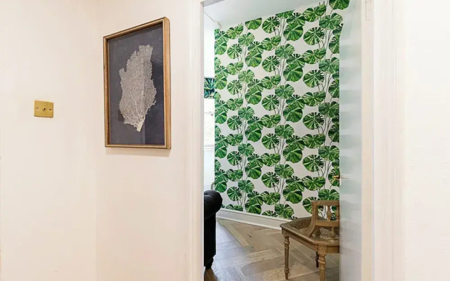 Stylish Buckingham Apartment Victoria