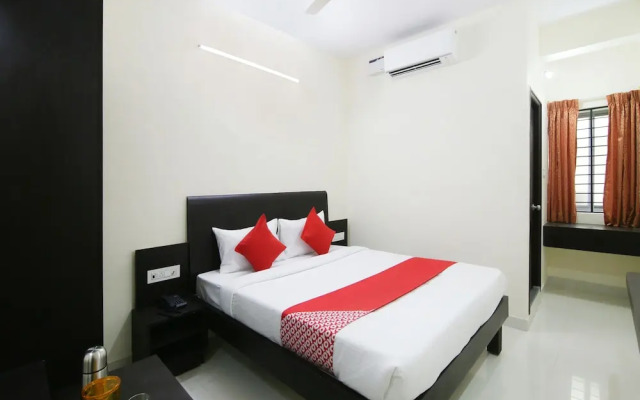 Champion Lotus By OYO Rooms