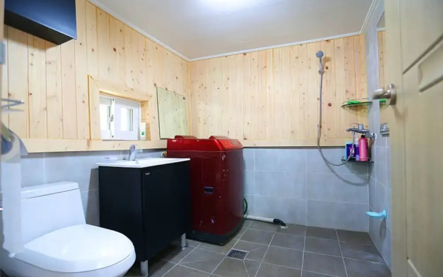 Doldam Path Pension