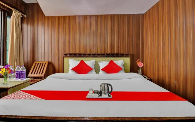 OYO 92514 Savitri Hotel Nand Palace