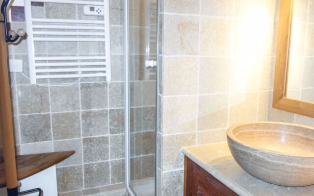 Les Aigues Marines 13542