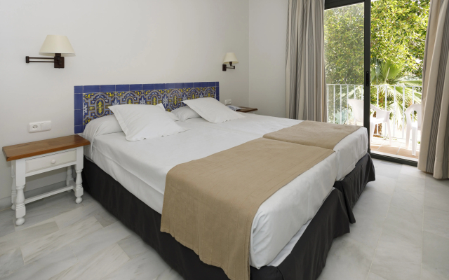Playa De La Luz Hotel