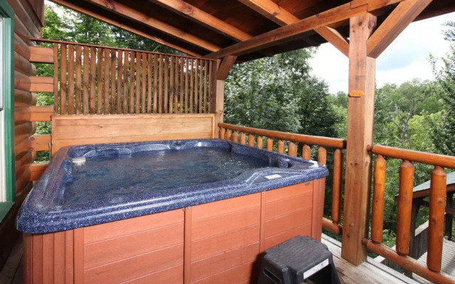 Eden Crest Vacation Rentals