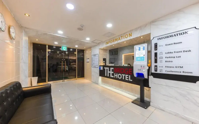 Gunsan THE BRIDGE HOTEL