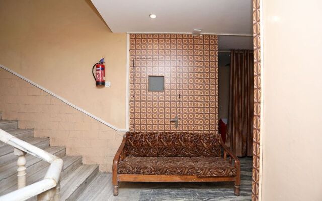 OYO Flagship 16602 NIT Faridabad