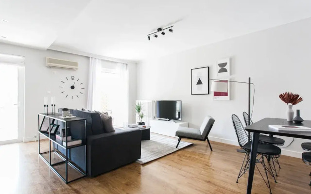 Upstreet Bright 1Bd Apt In Chalandri