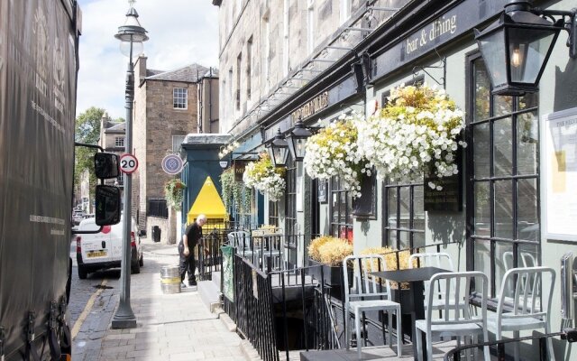 The Edinburgh Mews at Randolph Lane