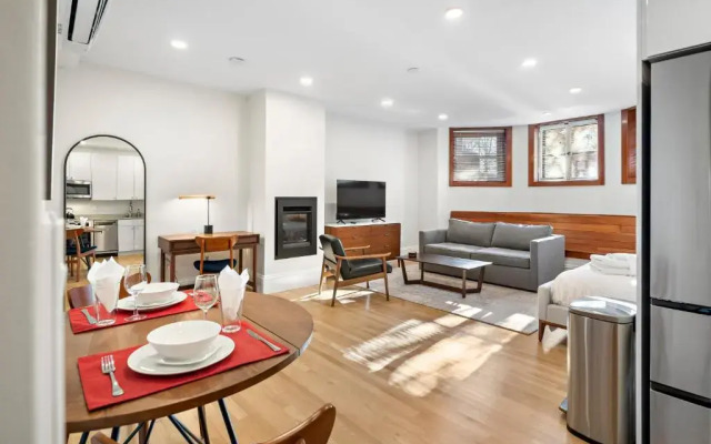 Charlesgate Suites
