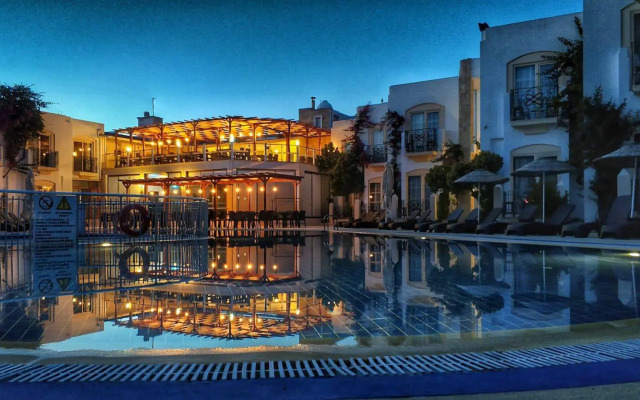 Serpina Hotel - Adults Only