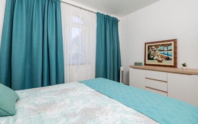 Nice Apartment in Lovran With Wifi and 1 Bedrooms