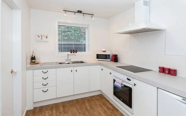 Awesome Central Christchurch Townhouse