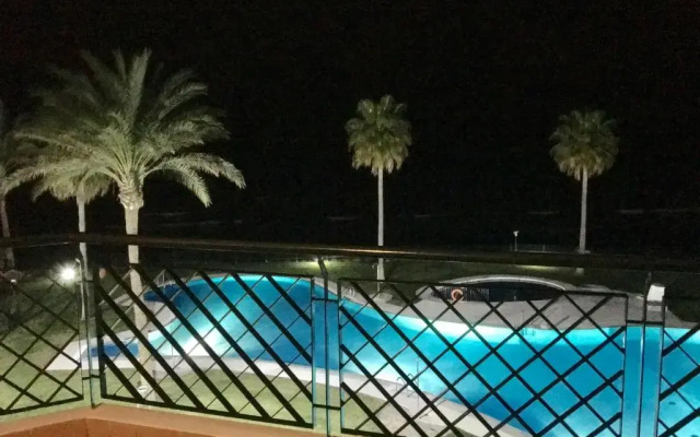 MI CAPRICHO B17 Beachfront Apartment