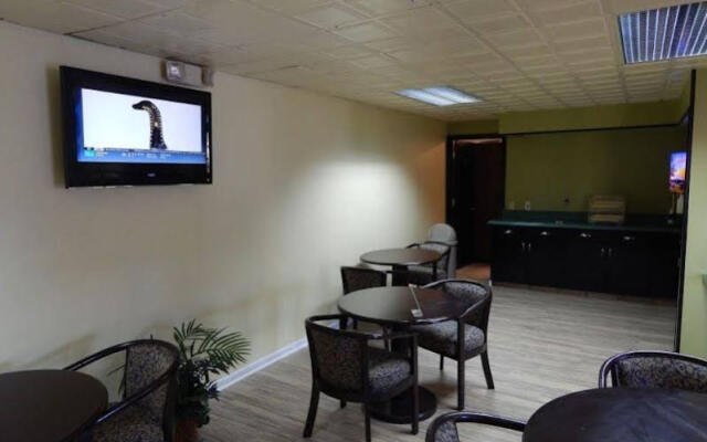 University Inn