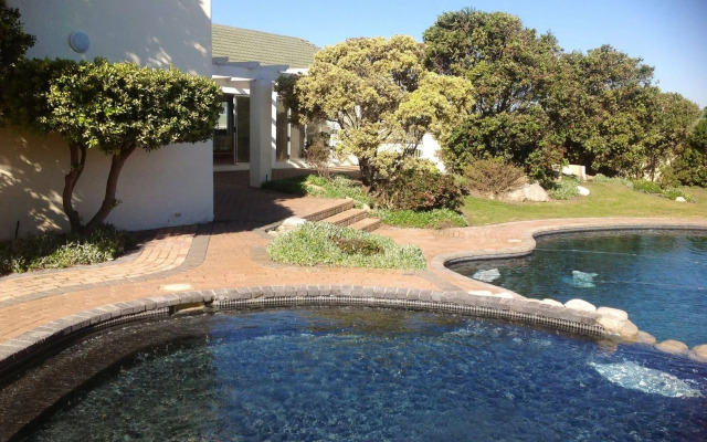 31 Tobago Bay Hermanus Seafront