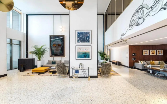 Th8 Palm Dubai Beach Resort, Vignette Collection, by IHG