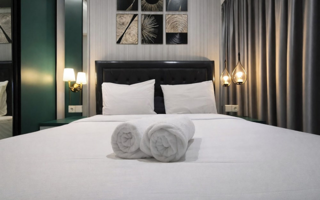 Modern Look 2Br Apartment At The Wahid Private Residence