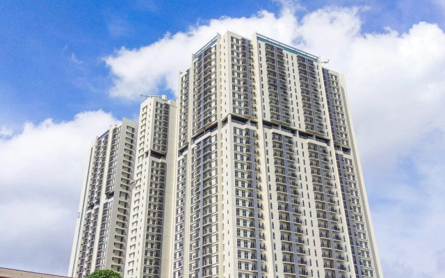 Relax Studio Apartment at Puri Orchard