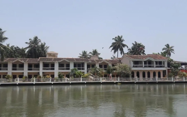 The Ronil Royale Hotel