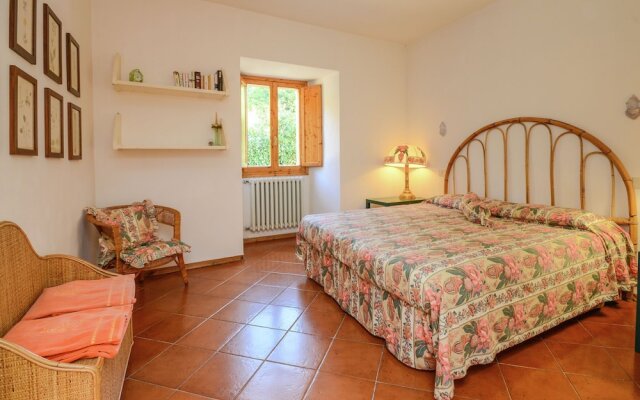 Sprawling Villa with Breathtaking Views in Emilia-Romagna