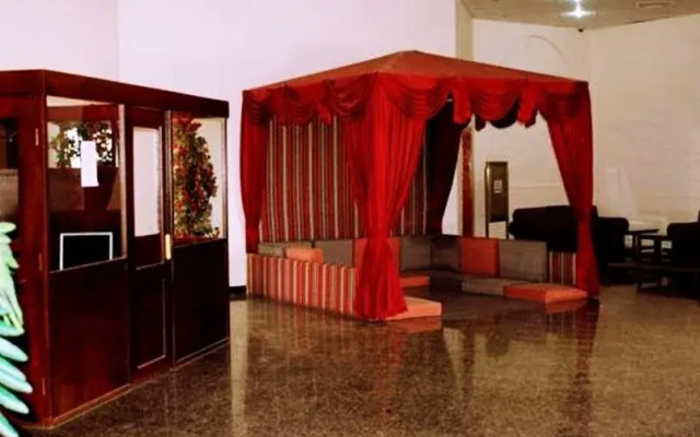 Al Sharqiya Sands Hotel