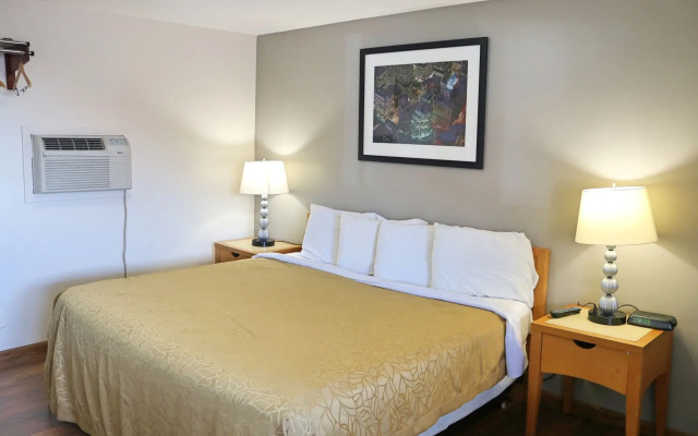 Woodland Inn